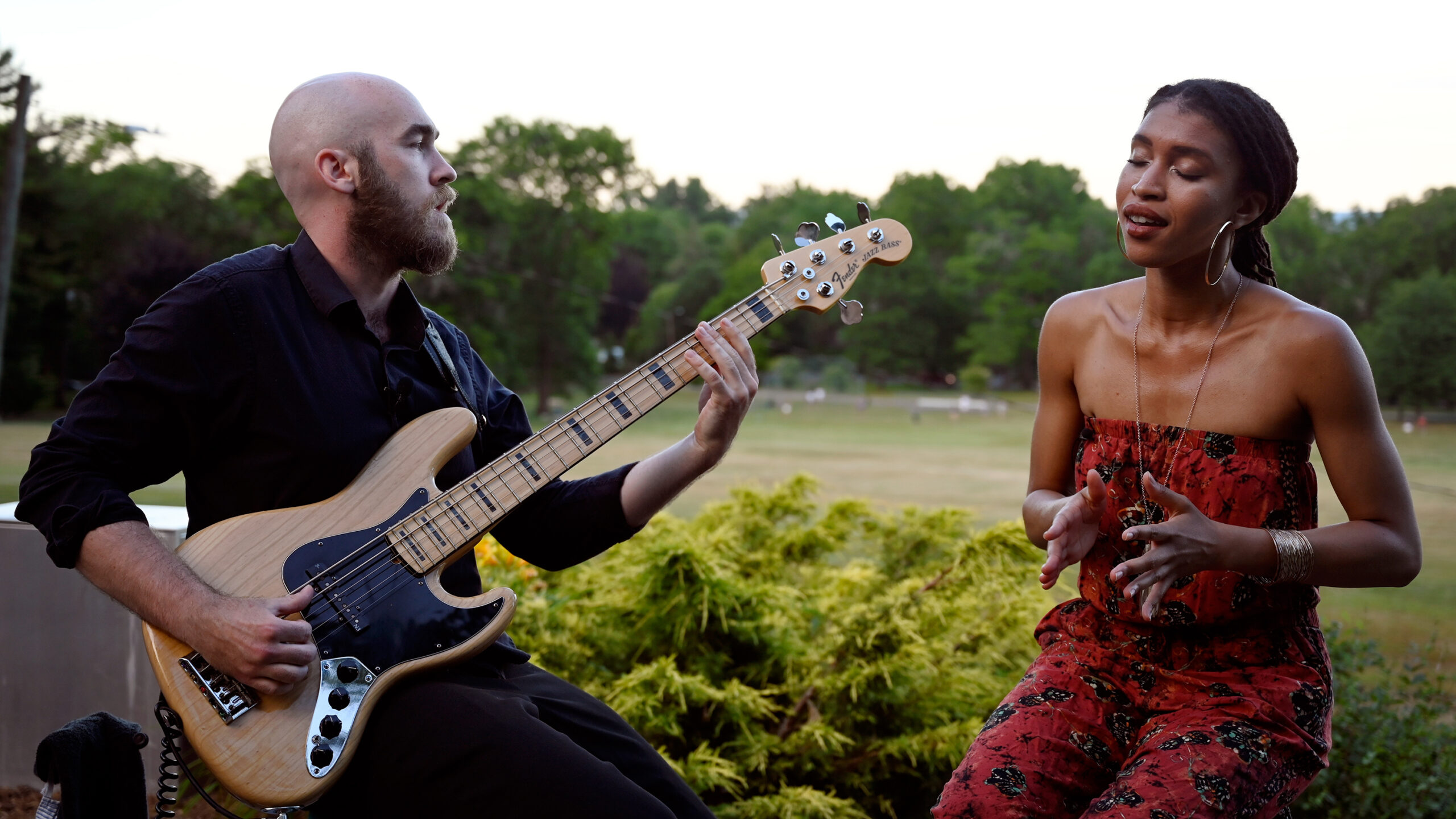 Vocalist Erica T. Bryan and bassist Tom Sullivan of The New Mosaic perform their song "Out of Body" at Elizabeth Park. Julianne Varacchi/Connecticut Public