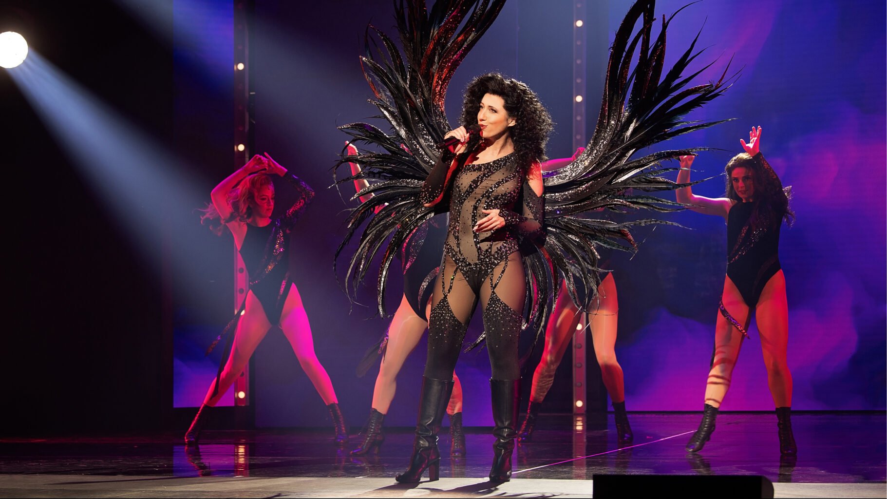 palace_fullscreenheader_3850x2165_cher